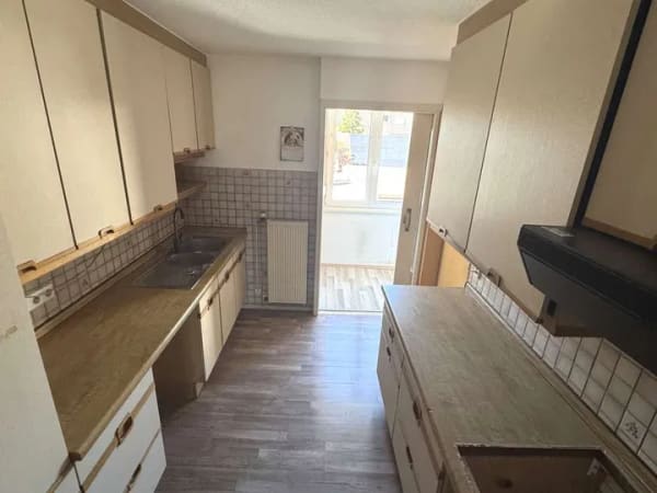 Immobilie in Neuffen - Teilrenoviertes 2-Familienhaus mit Charme - Bild 3