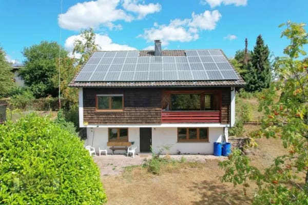 Immobilie in Loßburg - Freistehendes EFH in Loßburg – sonniges Grundstück und naturnahe Ortsrandlage - Bild 0