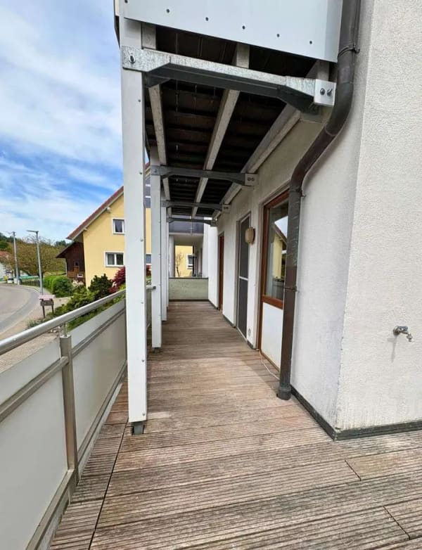 Immobilie in Neukirch - Sofort beziehbare 2-Zimmer Eigentumswohnung in idyllischer Lage - Bild 1