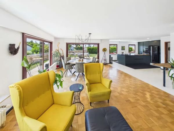 Immobilie in Ammerbuch - Modern wohnen. Ruhig leben. Sofort einziehen. Einfamilienhaus in Reusten - Bild 2