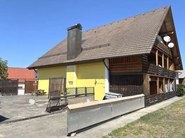 Immobilie in Westhausen - Gepflegte 2-Zimmer-Wohnung im Obergeschoss in Westhausen-Reichenbach - Bild 0