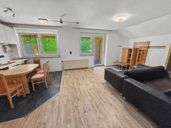 Immobilie in Westhausen - Gepflegte 2-Zimmer-Wohnung im Obergeschoss in Westhausen-Reichenbach - Bild 2