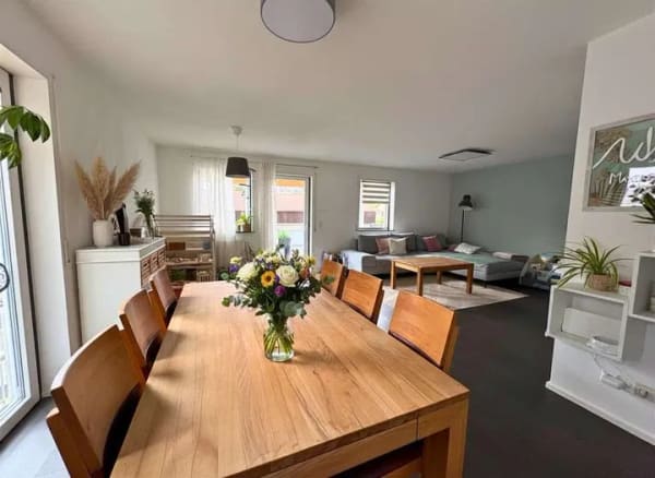 Immobilie in Neukirch - 5-Zimmer-Wohnung mit Garten und Stellplätzen in idyllischer Lage - Bild 3
