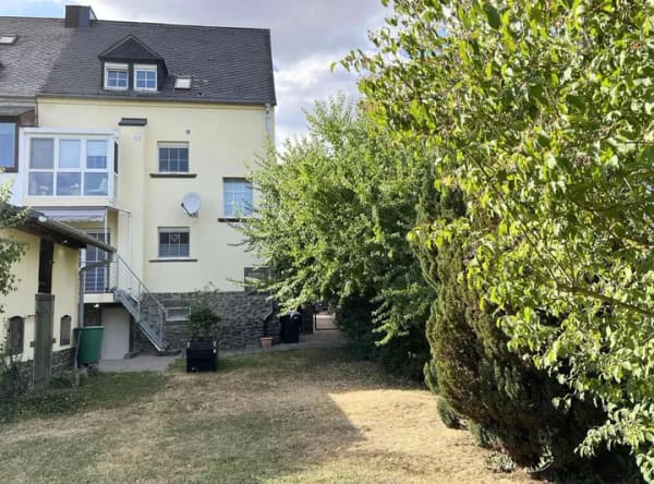 Immobilie in Mayen - Attraktives 3-Familienhaus mit Garten u. 3 Stellplätzen in ruhiger Wohnlage - Bild 3