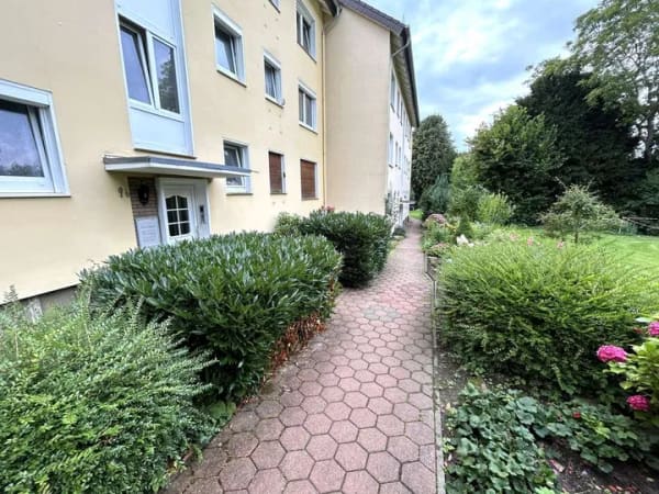 Immobilie in Bückeburg - Attraktive Kapitalanlage: Vermietete 3-Zimmer-Wohnung in attraktiver Lage in Bückeburg! - Bild 1
