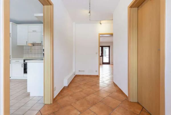 Immobilie in Adendorf - Erdgeschosswohnung mit großem Garten zur Selbstnutzung oder als Kapitalanlage - Bild 4