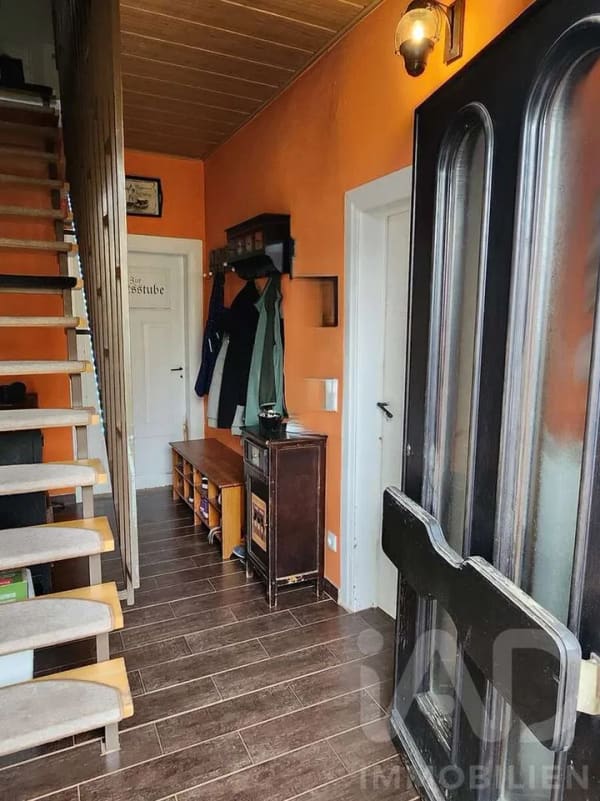 Immobilie in Göllheim - In Göllheim? Ja!, Kinderzimmer? Klaro!, Homeoffice? Logisch!, Pool und eigener Garten? Was sonst! - Bild 1