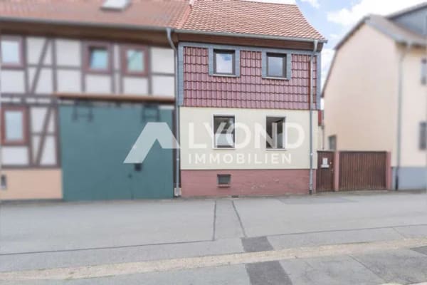 Immobilie in Duderstadt - Einfamilienhaus mit großem Grundstück, Scheune und vielseitigen Nebengebäuden! - Bild 0