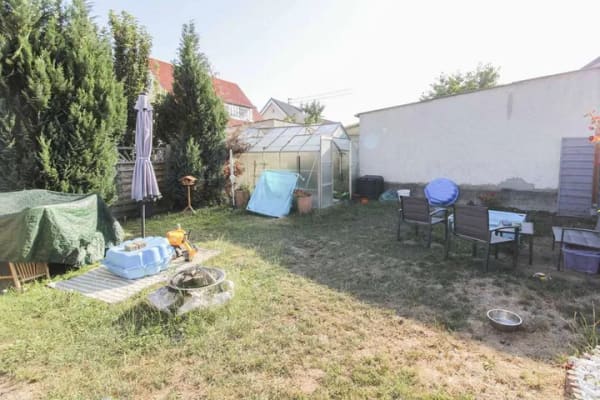Immobilie in Illerkirchberg - Laufend instand gehaltenes Dreifamilienhaus mit großzügigem Grundstück in Illerkirchberg - Bild 3