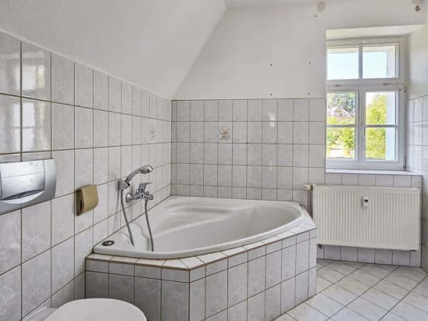 Immobilie in Bad Lobenstein - Kurze Wege, flexible Räume, starke Lage  (A1751) - Bild 2