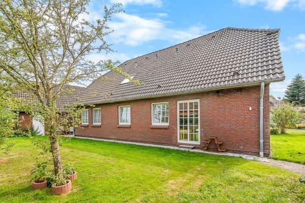 Immobilie in Risum-Lindholm - Einfamilienhaus mit zwei vermieteten Wohneinheiten - Bild 4