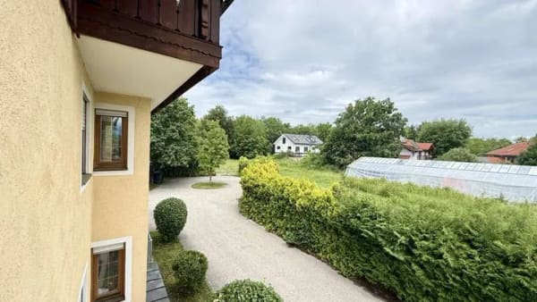 Immobilie in Bruckmühl - Attraktive 3-Zimmer-Wohnung im 1. Obergeschoss in ruhiger Lage von Bruckmühl/Hinrichssegen - Bild 4