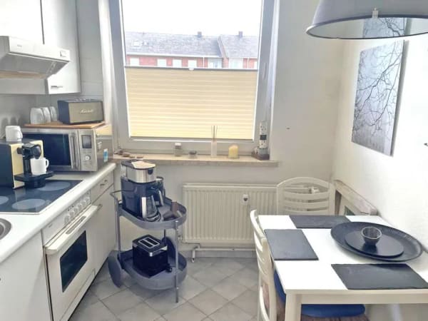 Immobilie in Hörnum (Sylt) - Charmante Einraumwohnung im Hochparterre mit vielseitigen Möglichkeiten - Bild 2