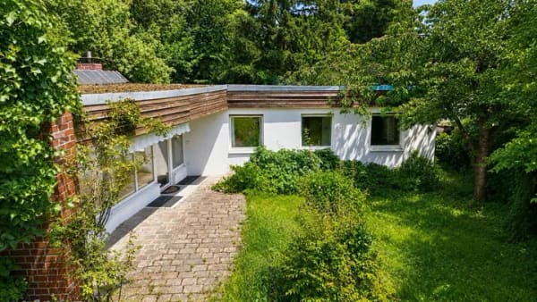 Immobilie in Inning am Ammersee - Gelegenheit in Inning am Ammersee: Bestandsbungalow mit Potenzial oder Neubau nach Ihrer Vorstellung - Bild 0