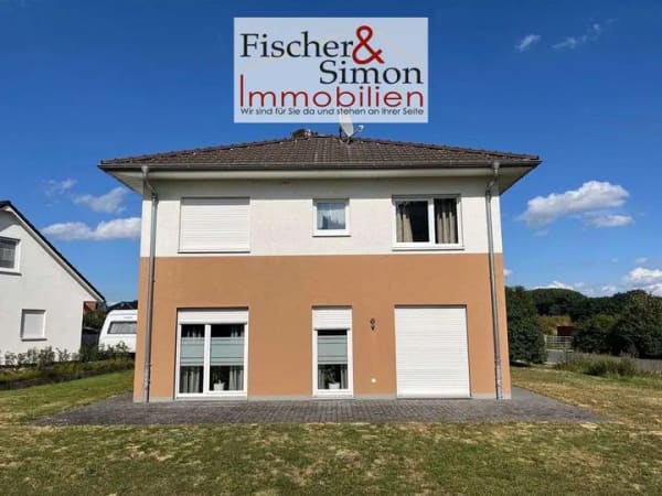 Immobilie in Liebenau - Liebenau-gepflegte Stadtvilla Bj. 2012 mit großzügigem Raumangebot-attraktive Alternative zum Neubau - Bild 1