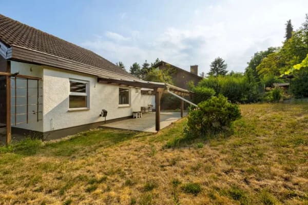 Immobilie in Zornheim -  HOCHWERTIGES EINFAMILIENHAUS IN ZORNHEIM ( MAINZ)  - Bild 2