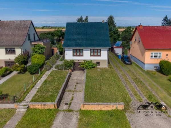 Immobilie in Velgast - Gepflegtes Einfamilienhaus mit beheizter Doppelgarage und viel Potenzial - Bild 4