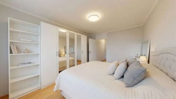Immobilie in Taufkirchen - Großzügig wohnen in Taufkirchen – 4 Zimmer, ca. 103 m² und zwei Balkone - Bild 2