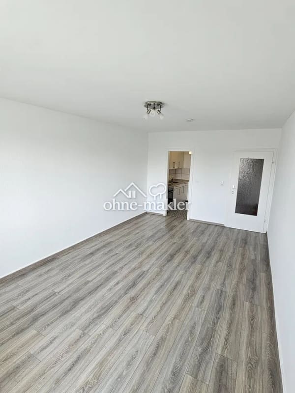 Immobilie in Wilster - Ihr Investment für die Zukunft: Sanierte Wohnung mit Balkon - Bild 1