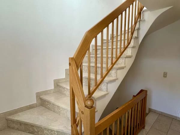 Immobilie in Tegernheim - Schöne 3-Zimmer-Dachgeschoßwohnung - Bild 3