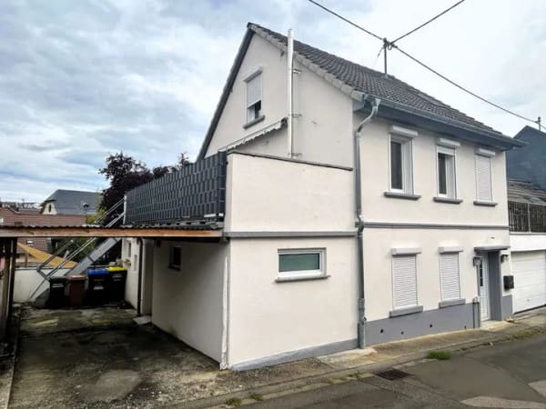 Immobilie in Hackenheim - Kompakte Maße, maximale Raumnutzung: Wohnhaus mit Carport und großer Dachterrasse - Bild 1