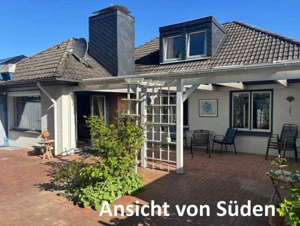 Immobilie in Lensahn - Architektenhaus in ruhigem Wohnviertel für Familie mit HomeOffice - Bild 0