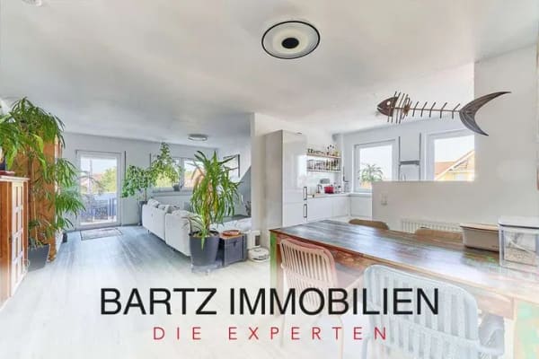 Immobilie in Birkenheide - Freiraum über den Dächern: lichtdurchflutete Dachgeschosswohnung mit offenem Wohnkonzept: lich - Bild 0