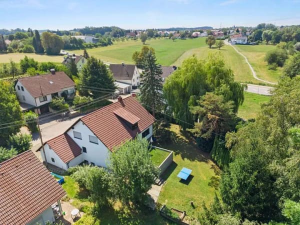 Immobilie in Grünkraut - Gemütliche 4,5-Zimmer-Erdgeschosswohnung in Grünkraut-Gullen - Bild 2