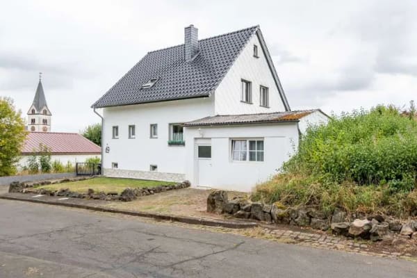 Immobilie in Lissendorf - Freistehendes Einfamilienhaus in Lissendorf I 2021 teilsaniert I 4 Schlafzimmer I 2 Badezimmer - Bild 1