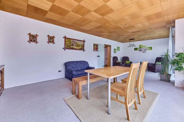Immobilie in Altdorf - Großzügiges Wohnanwesen mit weitläufigem Innenhof, vielseitiger Scheune & Einliegerwohnung - Bild 4