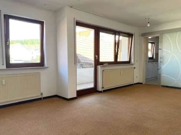 Immobilie in Lenningen - Drei Zimmer in den eigenen vier Wänden - Bild 1