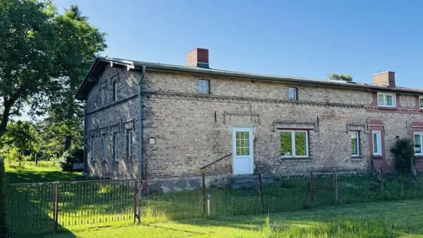 Immobilie in Behrenhoff - Viel Platz für Ihre Zukunft – Landhaus mit großem Selbstversorgergrundstück und Ausbaupotenzial - Bild 0