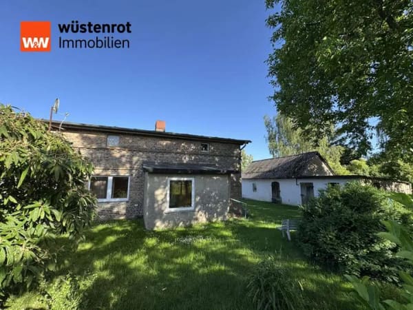 Immobilie in Behrenhoff - Viel Platz für Ihre Zukunft – Landhaus mit großem Selbstversorgergrundstück und Ausbaupotenzial - Bild 1