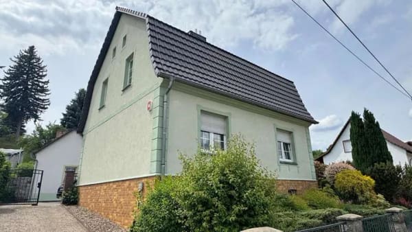 Immobilie in Guben - Zentraler Wohntraum mit viel Garten - Bild 0