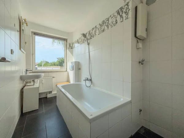 Immobilie in Langweid am Lech - Attraktive 3-ZKB-Wohnung in Langweid-Stettenhofen zu verkaufen! - Bild 1