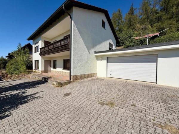 Immobilie in Ensdorf - Charmantes Einfamilienhaus mit Einliegerwohnung in Ensdorf - Bild 1