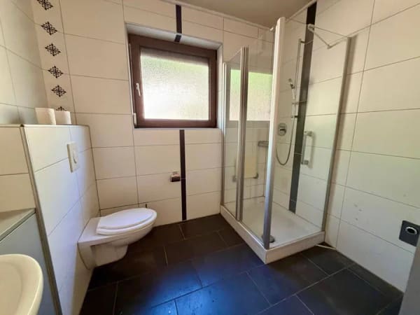 Immobilie in Ensdorf - Charmantes Einfamilienhaus mit Einliegerwohnung in Ensdorf - Bild 4