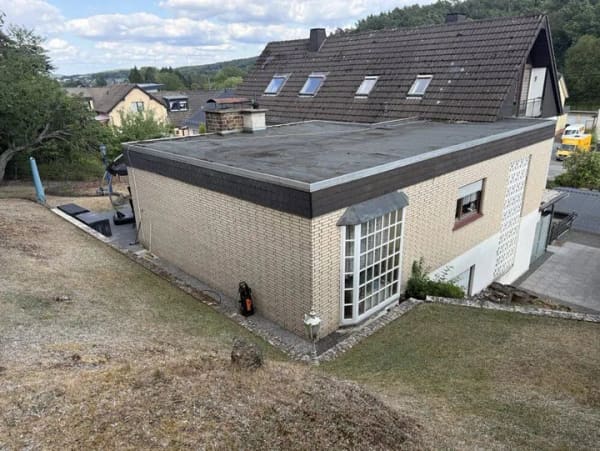Immobilie in Kall - Platz für Generationen, Investoren und Visionen - ein Mehrfamilienhaus mit Perspektiven! - Bild 2