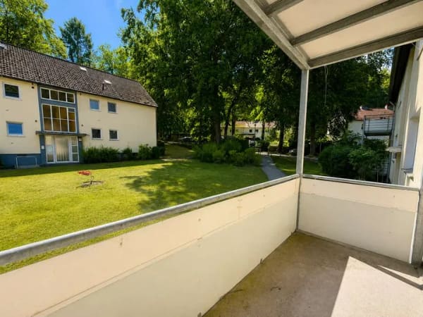 Immobilie in Bad Schwartau - 4-Zimmer Wohnung: Großräumige Raumaufteilung, naturnahe Lage! - Bild 3