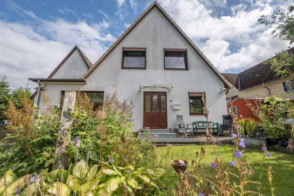 Immobilie in Buxtehude - Immer mit dem Blick ins Grüne! Ein- oder Zweifamilienhaus am Waldrand in Buxtehude-Süd. - Bild 2