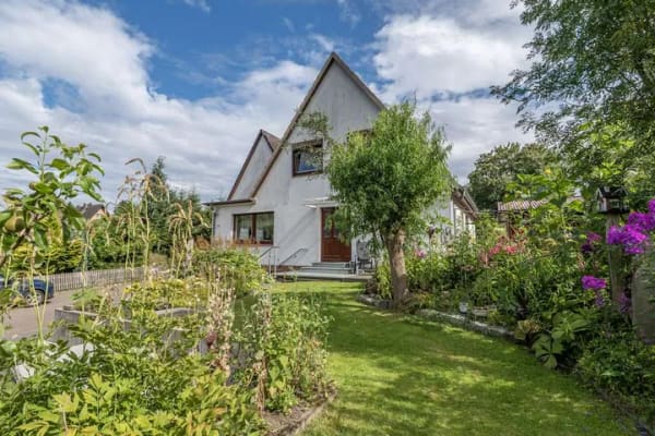 Immobilie in Buxtehude - Immer mit dem Blick ins Grüne! Ein- oder Zweifamilienhaus am Waldrand in Buxtehude-Süd. - Bild 3