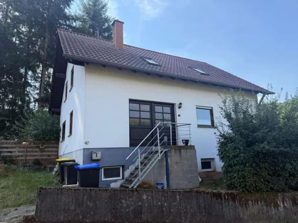 Immobilie in Losheim am See - DHH  am Waldrand von Rissenthal gelegen zu verkaufen! - Bild 0