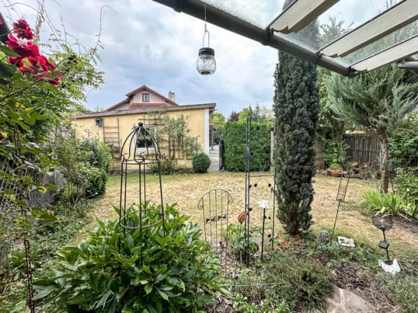 Immobilie in Eiselfing - Reiheneckhaus mit kleinem Grundstück und Garage - Bild 2