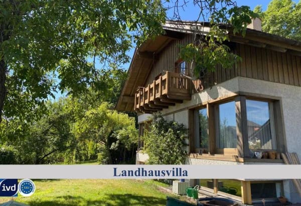 Immobilie in Salzweg - PREISREDUZIERUNG! ALPENLANDHAUS MIT WEITEREN BAUPLATZ - Bild 0