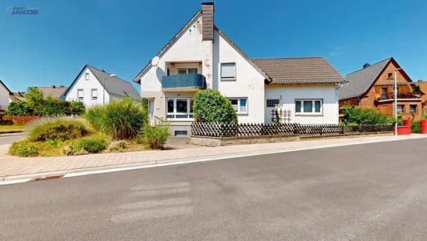 Immobilie in Mackenbach - Viel Potenzial | Ein-/Zweifamilienhaus mit Garten in bester Wohnlage - Bild 3
