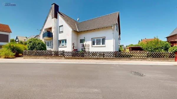 Immobilie in Mackenbach - Viel Potenzial | Ein-/Zweifamilienhaus mit Garten in bester Wohnlage - Bild 4