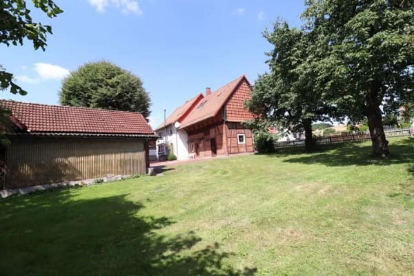 Immobilie in Sibbesse - Charmantes Einfamilienhaus mit Geschichte und Ausbaupotenzial - Bild 4