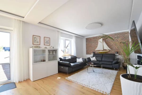 Immobilie in Kahl am Main - Stilvoll wohnen: Energieeffiziente Maisonette mit beeindruckender Dachterrasse! - Bild 2