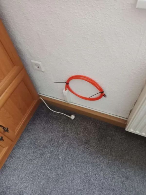 Immobilie in Blankenhain - Provisionsfrei* Doppelhaushälfte in ruhiger Randlage mit Garten & Carport - 90.000 € VB - Bild 2