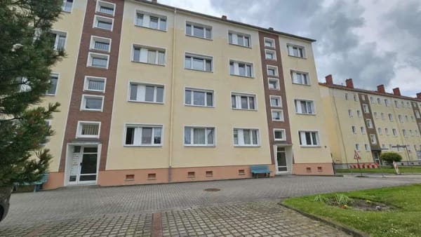 Immobilie in Geithain - Zuhause mit Balkon & Stellplatz - Bild 1